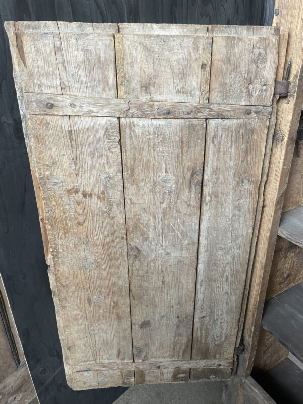 Credenza in pino cembro secolo XVII - immagine 4