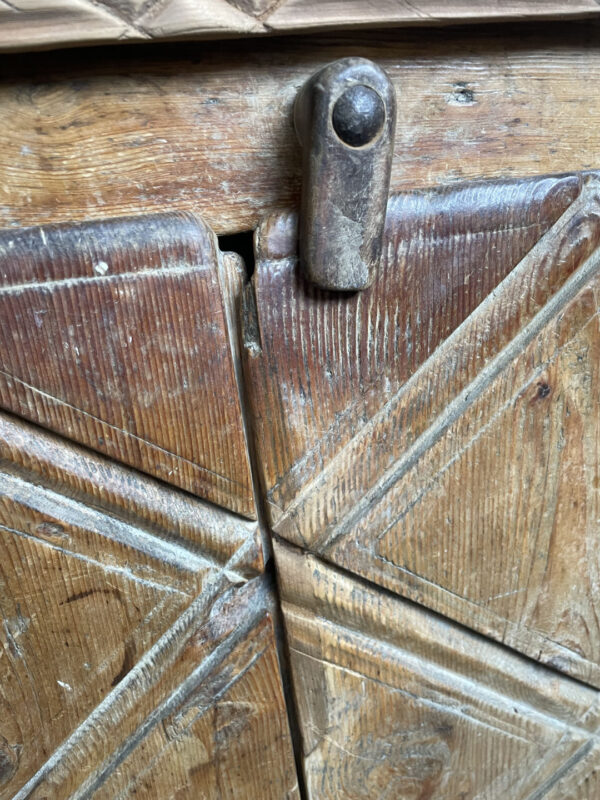 Credenza su due livelli Secolo XVII - immagine 3